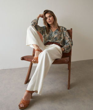 Picture of CELINA BEIGE AND BLUE LOOSE-FITTING PRINTED BLOUSE